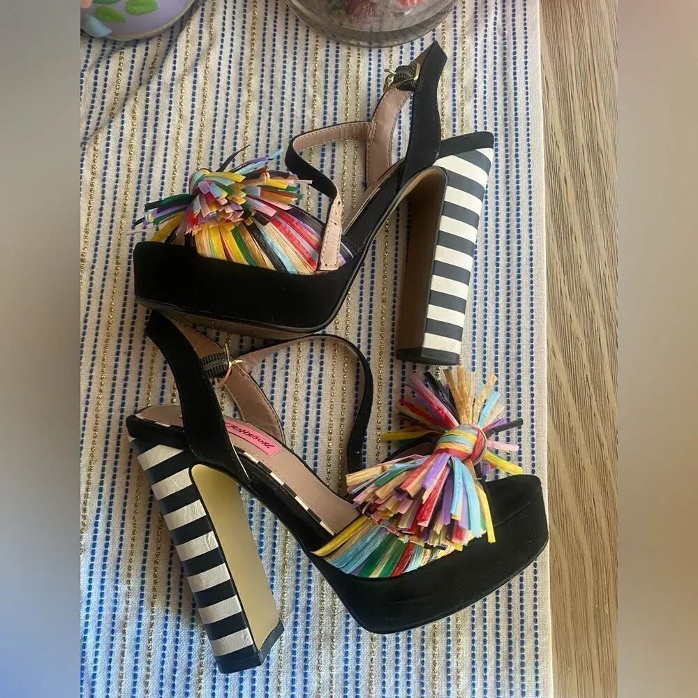 BETSEY JOHNSON 1970s Style Striped Pom Pom Platform Heels size 5.5